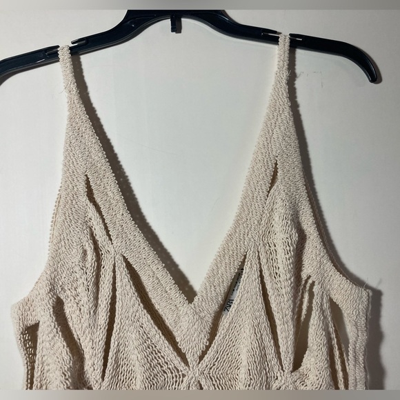 NWT Zara Crochet Cover Up Dress Geometric Cut-Out Straw Color Size Medium - Picture 9 of 15